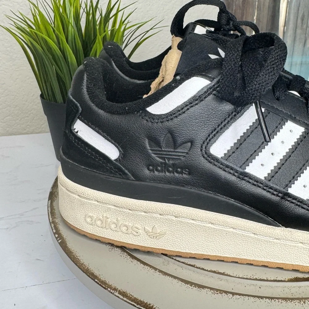 adidas Forum Low Black White Leather Vintage‎ Style Basketball Sneakers M8/W7
